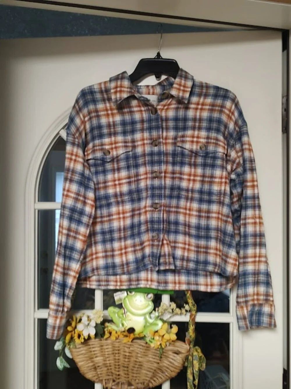 American Eagle Blue Brown Plaid Cropped Flannel Shirt Size Women's M